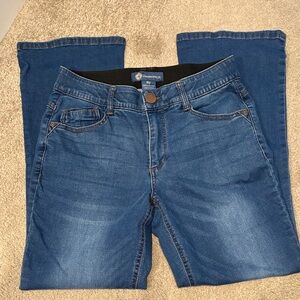 Democracy Women's Mid Blue Stretch Jeans - Itty Bitty Boot Cut - 8P
